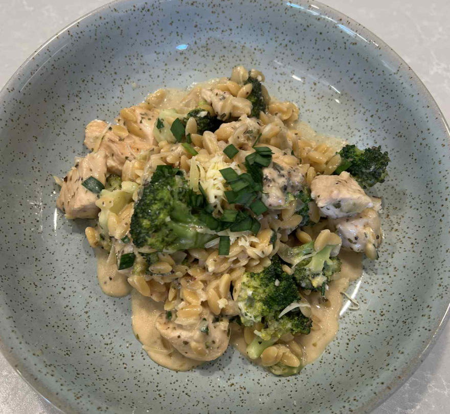 Cheezy One-Pot Chicken & Broccoli Orzo - 2 Serves